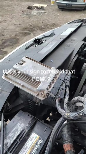 LLY,LBZ,LMM injector capacitors fail around 4500 engine hours if yours hasn't failed yet it will sooner or later #LBZ #LMM #LLY #ecm #dirtymax