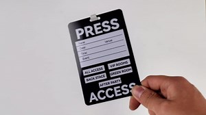 30 Sets Press Pass Media Badge Backstage Pass Lanyard Press Party Pass, Novelty ID Badge Prop Costume Lanyard Label Tag for Music Party, Press Interviews, Events, Birthday Parties, Exhibitions