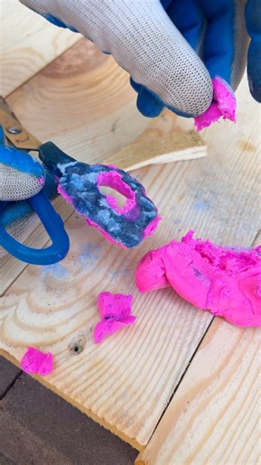 Fix broken scissors with this plastic hack | Crafty Panda