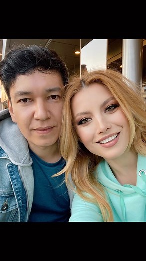 ELENA on Instagram: "La multi ani, Cel mai bun om de pe pamant! De ziua ta iti daruiesc aceasta piesa care a fost compusa cu gandul la tine! ♥️♥️♥️ Pentru cei care vor intreba unde gasesc piesa, va fi lansata in curand, am lasat o bucatica din ea pentru ca n-am rezistat☺️"