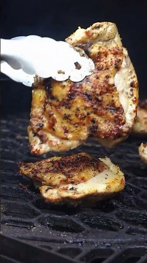 Honey-Lime Chicken Thighs 🍯🐓 . Here’s how I made them: Ingredients • 2-3 lbs
