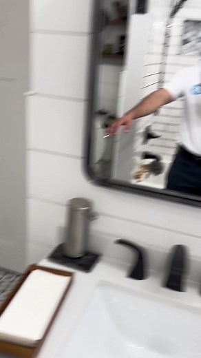 Hey everyone! Today we are posting our first Edge Cleaning service video! 🧼 Here are 3 best cleaning hacks that you probably did not know about! Follow us for more! #cleaning #cleaninghacks #cleaningservice #qualitycleaning #cleaningtips | Edge Cleaning Service