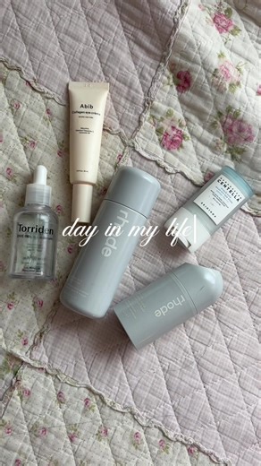 happy saturday 🫧day in my life: getting ready, work shopping 🛍️ #vlog #dayinmylife #grwmroutine #lifestyle #foryoupagе @rhode skin @Saie @Patrick Ta Beauty @Huda Beauty @SKIN1004 US