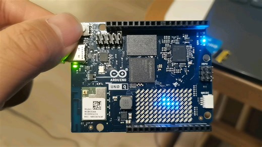 Arduino uno Q之Bad Apple