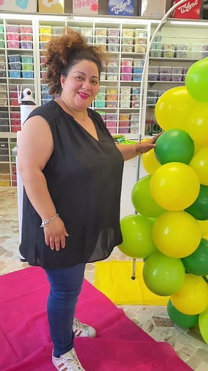 Ciao a tutti !!! Ecco una dimostrazione di quanto è facile utilizzare i cerchi che vi ho mostrato poco tempo fa su instagram 😍! #thecoloursofballoons #struttureballoonart #balloondecor #balloonartisttiktok #palloncini #GradeUpWithGrammarly #TeamUSATryout