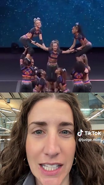 Creative Cheerleading Pyramid Breakdown for Small Teams