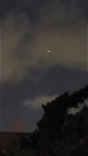 Video shows 2 mysterious lights in the sky, twin UFOs? #shorts | New York Post