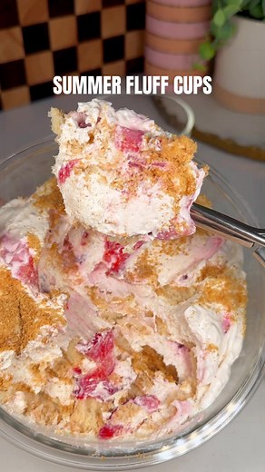 Scoopable Fluff Cups: Healthy & Low-Calorie Summer Dessert