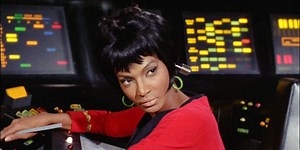'Star Trek' Fans, Astronauts, and More Remember Nichelle Nichols