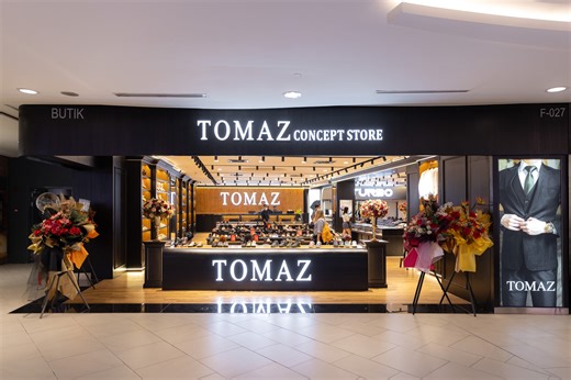 It's time to drop by Tomaz Mid Valley Concept Store 👞👟 Discover the latest classic collection from Tomaz Shoes and the street vibe collection from Turbo by Tomaz. 📍 1st Floor, Lot F-027, Mid Valley City Visited us recently? We’d love to hear from you! 💬 Let us know about your experience. #tomazwatchmaker #tomazshoes #tomazheritage #tomazturbo #turbobytomaz #tomazconceptstore #fyp #foryoupage #kualalumpur #midvalleymegamall #weekendshopping #weekend #shopping #endyearshopping | Tomaz