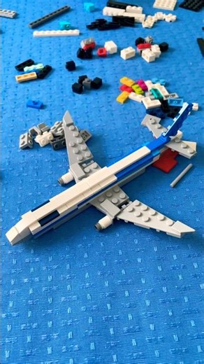This Lego plane is done !