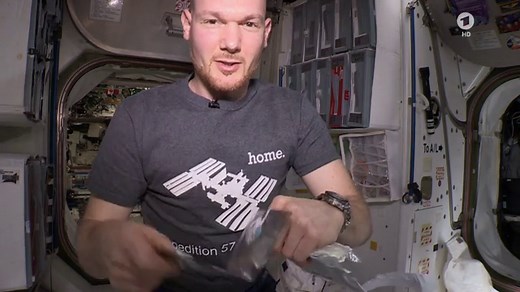 Die Maus : Ein Tag im All mit Alexander Gerst