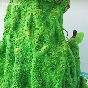 8.7M views · 138K reactions | This Moana cake is absolutely incredible  | UNILAD | Facebook
