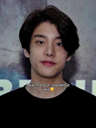 there is NO WAY he was bitchless😭 he too fine #jake #jakesim #enhypen #predebut