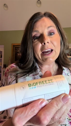 Biofreeze Professional Colorless Gel provides fast, targeted relief for sore muscles and joints without leaving a sticky residue—perfect for athletes, busy bodies, or anyone needing quick comfort. #TikTokShopCreatorPicks #TikTokShopFallDealsForYou #tiktokshopfallcreatorpicks #TikTokShopBlackFriday #TikTokShopCyberMonday