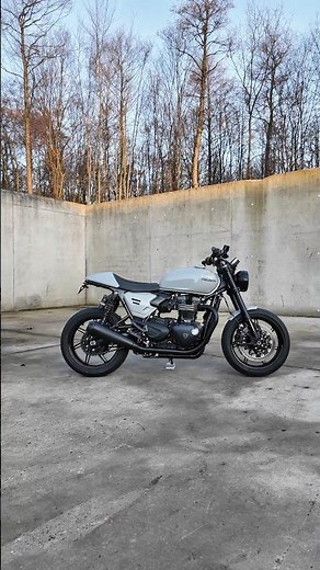 Triumph Speed Twin 1200 RS Café Racer in Fashion grey #triumphmotorcycles