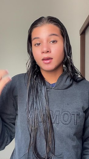 How to Properly Use a Charging Cable