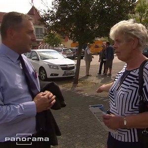 Adolf soll helfen. Einsichten aus dem Wahlkampf der NPD in Mecklenburg-Vorpommern. | ARD Team Recherche