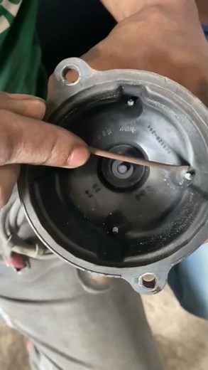 Distributor cap Cleaning