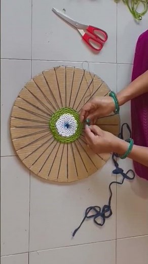 Door Mat Making From Old Leggings #diy #oldleggins#oldclothes #doormat#rug#short ‪@uniquandeasy‬