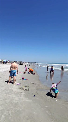 Cocoa Beach spring break ‪@KBsBeachWalk‬ #beach #waves #bananaboat #travel #florida