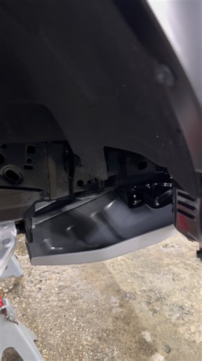 1.1K views · 32 reactions | Undercarriage detailing 퐑퐚퐩퐭퐨퐫 ퟑퟕ 練 #detailing #ford #raptor #fyp #reel GR Pro Detailing | GR Pro Detailing | Facebook