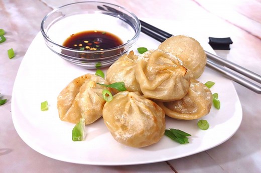 Frozen Bibigo Dumplings in the Air Fryer: Pork or Chicken!