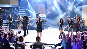 Watch Demi Lovato Deliver Powerhouse 'Confident' on 'Idol'