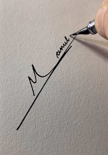 How to Draw a Signature Style Letter M | Calligraphy Tutorial