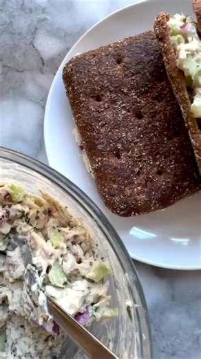 Seinfeld Tuna Sandwich Recipe: Easy and Tasty