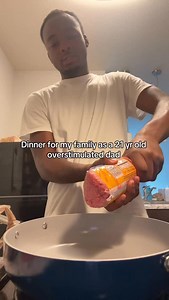 Quick easy nachos or taco salad #dinner #tacosalad #foodideas #reels #explore #cooking #recipe #budgetmeals #dinnerideas #meals | Jabari Harris