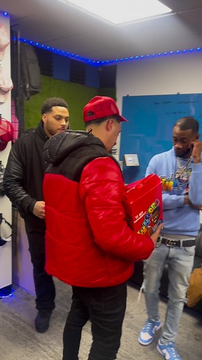 FYB j Mane signed my $100 Whoops let’s start there #fybjmane | Steff Weezy