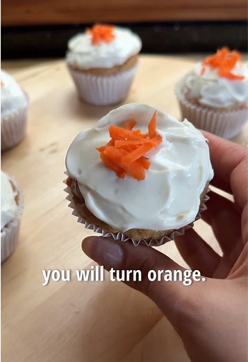 Delicious Carrot Cupcakes Recipe for Baking Enthusiasts