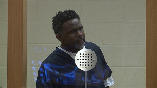 Darius McCrary Seen for First Time in Court Since Arrest, Totally Confused