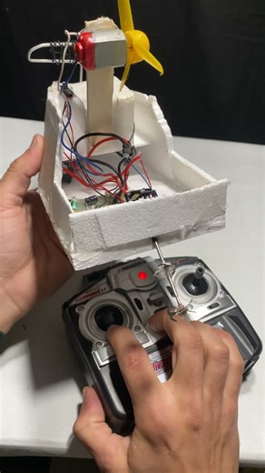 How to make diy Rc boat Easy and simple | Making powerful Rc boat #engineeringproject #boat