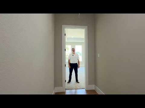 413 S Garrett Cir, Bellville, TX, 77418 Primary Suite and Utility Room Tour