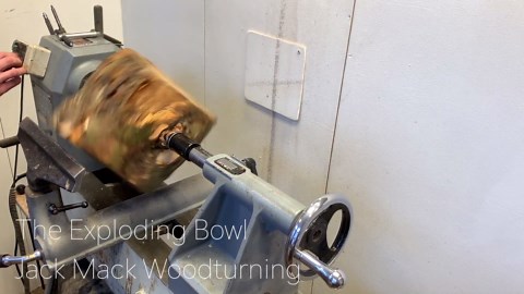Woodturning - The Exploding Bowl (Fail)
