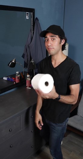 I don’t usually post bloopers but just in case you are interested, sometimes it takes us hundreds of takes to get my videos correct. #magic #blooper