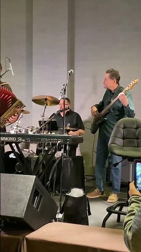 A little fun with Alex Meixner backed by Klancnik & Friends at the 2025 Illinois Polka Fest