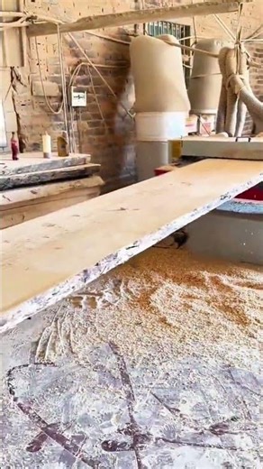 The Process of Planing Wooden Boards Using a Planer Machine #shorts