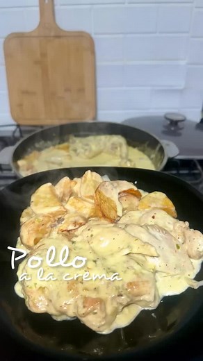 273K views · 22K reactions | Pollo a la crema!!!• 2 pata muslo • ⁠1 pechuga grande• ⁠1 cebolla • ⁠1 pimiento 𣏕 pequeño• ⁠1 pote de crema de leche 360cc + 1 cucharada de maicena (almidón de maíz)#viral #parati #polloalacrema #essen #paellera #sarten31cm #nadiuskacocina | Nadia Aquino | Facebook