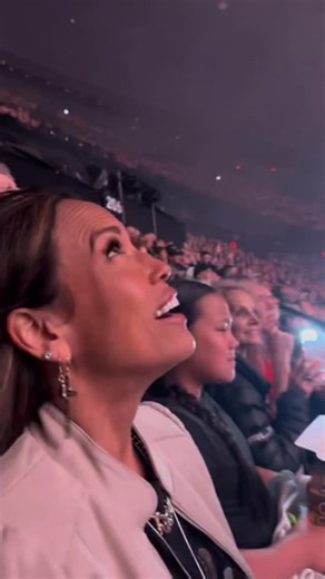 My BFF @slrowden came to Vegas for the first time and seeing The Wizard of Oz at the @spherevegas was on her bucket list. I was a little hesitant because of some of the reviews… but to be honest… it was so worth it. I totally bawled my eyes out. Maybe it’s just the innocence in me, but that story still hits so deep. Home is what you make it, and there truly is no place like it. #bff #vegas #sphere #travel | Kanoe Gibson