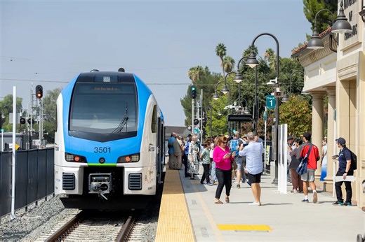 Nation’s first hydrogen-powered ZEMU passenger train unveiled in San Bernardino County