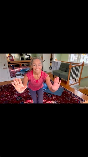 there’s a method to the madness of pilates, core conditioning, stretching, strengthening & muscle patterning …. ❌⭕️❌⭕️ #coreconditioning #healthyliving #selfcare #workoutinsideout #keepthepeaceinyou | Moirasfitness