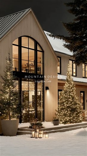 𝗠𝗜𝗞𝗘 + 𝗠𝗜𝗖𝗛𝗘𝗟𝗟𝗘 | 𝗥𝗮𝗻𝗴𝗲𝗿 𝗛𝗼𝗺𝗲 𝗡𝗪 on Instagram: "Earthy neutrals, quiet contrast, and layered wood details paired with soft greenery create a warm, elevated winter aesthetic. 🤍 Thoughtfully styled, this mountain home design feels refined, cozy, and effortlessly inviting. Home Design & Renderings: @rangerhome_nw"