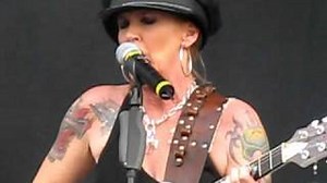 Lita Ford - Close My Eyes Forever