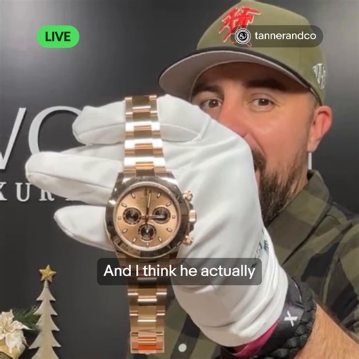 eBay Live went OFF last week 💥 Gem Mint night set the tone with an Ohtani PSA 10 Rated Rookie Auto clearing $11k. Then came a record-breaking 1940 Batman #1 sale and a Wemby Black Refractor Auto pull. And to top it all off, a Rolex Daytona 11605 went for $1,700 under market value. Think that’s big? Black Friday streams are up next: https://ebay.to/48kl1Oa | eBay