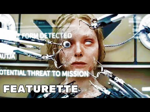 PREDATOR: BADLANDS Featurette - "Weyland Yutani Returns" (2025)