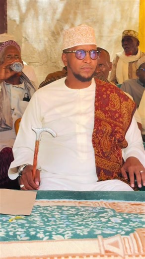 We are deeply honored to welcome Hon. Abdikheir Dubow (Kheirow) as the Guest of Honour at this noble occasion. He embodies cadaalad (justice), principled leadership, and unwavering dedication to the people of Dadaab. His strong connection with the grassroots, firm commitment to development, and consistent advocacy for fairness and progress reflect the true qualities of a servant leader. His presence at this historic event underscores his devotion to faith, community, and a shared vision for a be