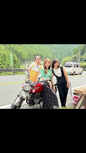 くわがた 心【やたら体力あるピン芸人】🎍🫶 | 9/30 奈良テレビ【ゆうドキッ！】生放送ありがとうございました！ 普段、ちあっきー（竹内千景さん）と私が担当しているコーナー「奈良にうまいもんあり！」の特別編で！ 「奈良のうまいもんツアー」🚗9/15〜9/16 奈良県南部Ｒ１６９沿いの #川上村 #上北山村 #下北山村... | Instagram